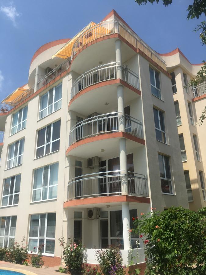 Atrium Apartment Кранево Екстериор снимка